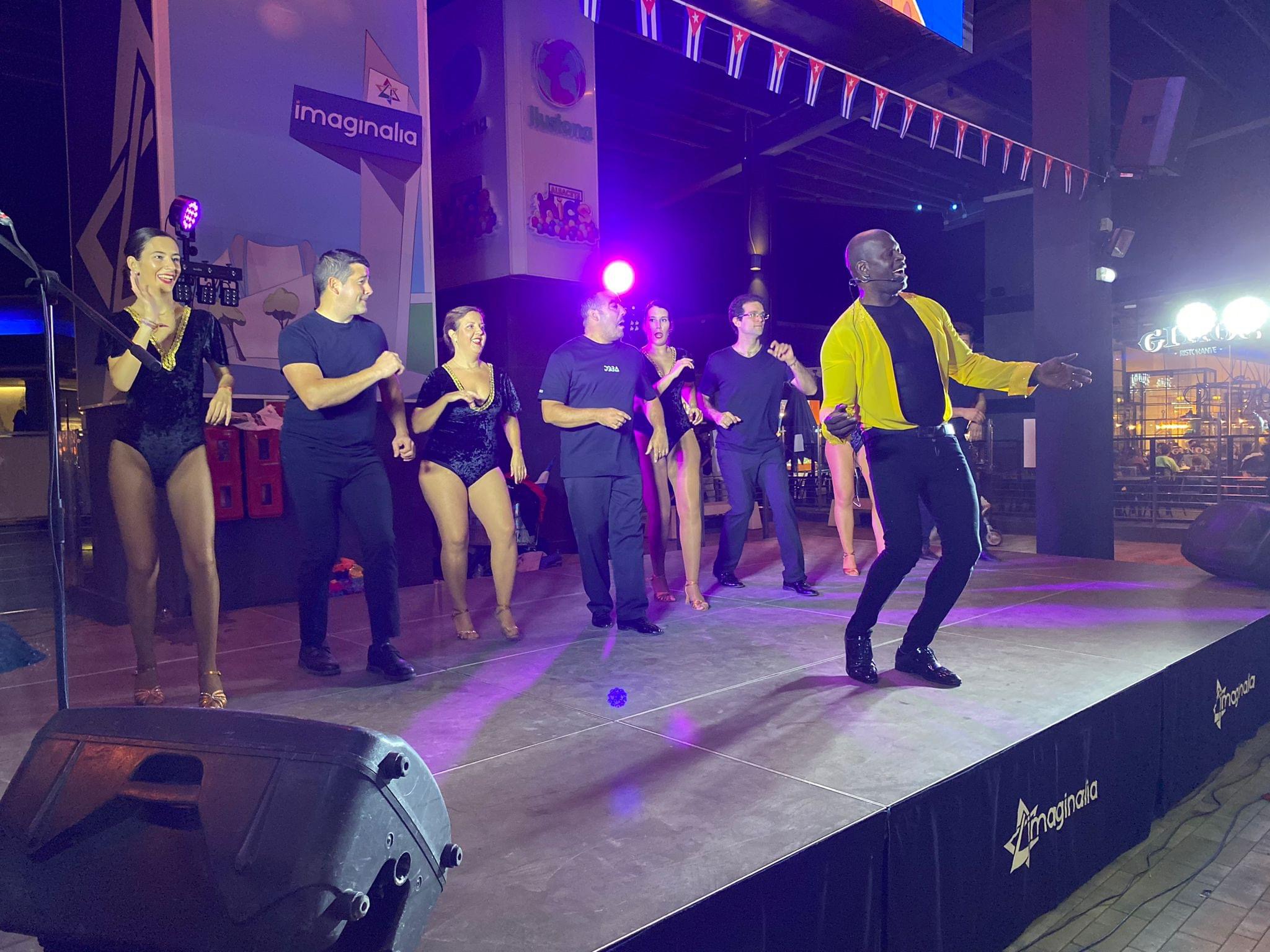 Acto cultural cubano